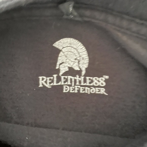 Relentless Defender Black Graphic T-shirt Fortune Favors Prepared L Distressed - Picture 2 of 6